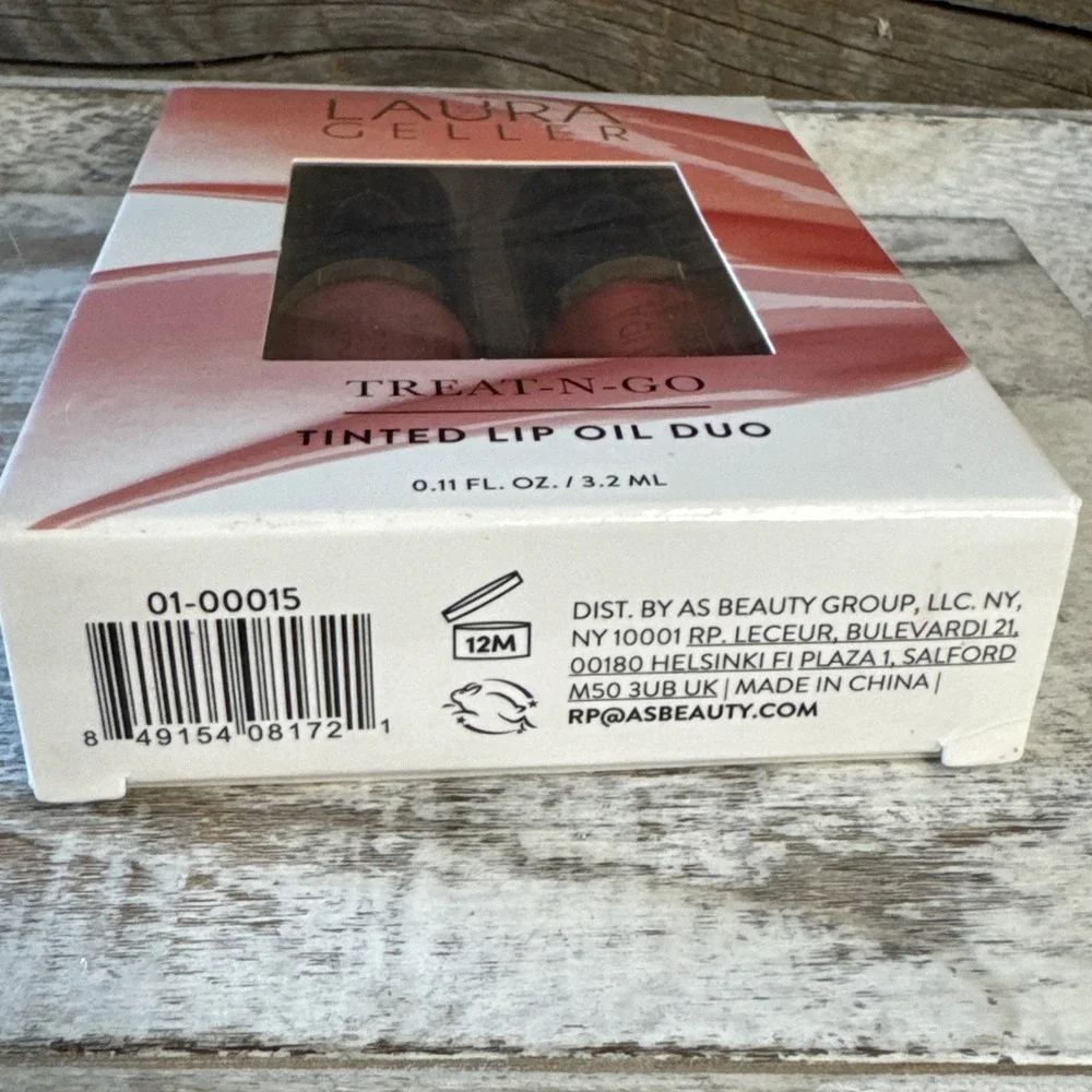 Laura Geller viral tinted
